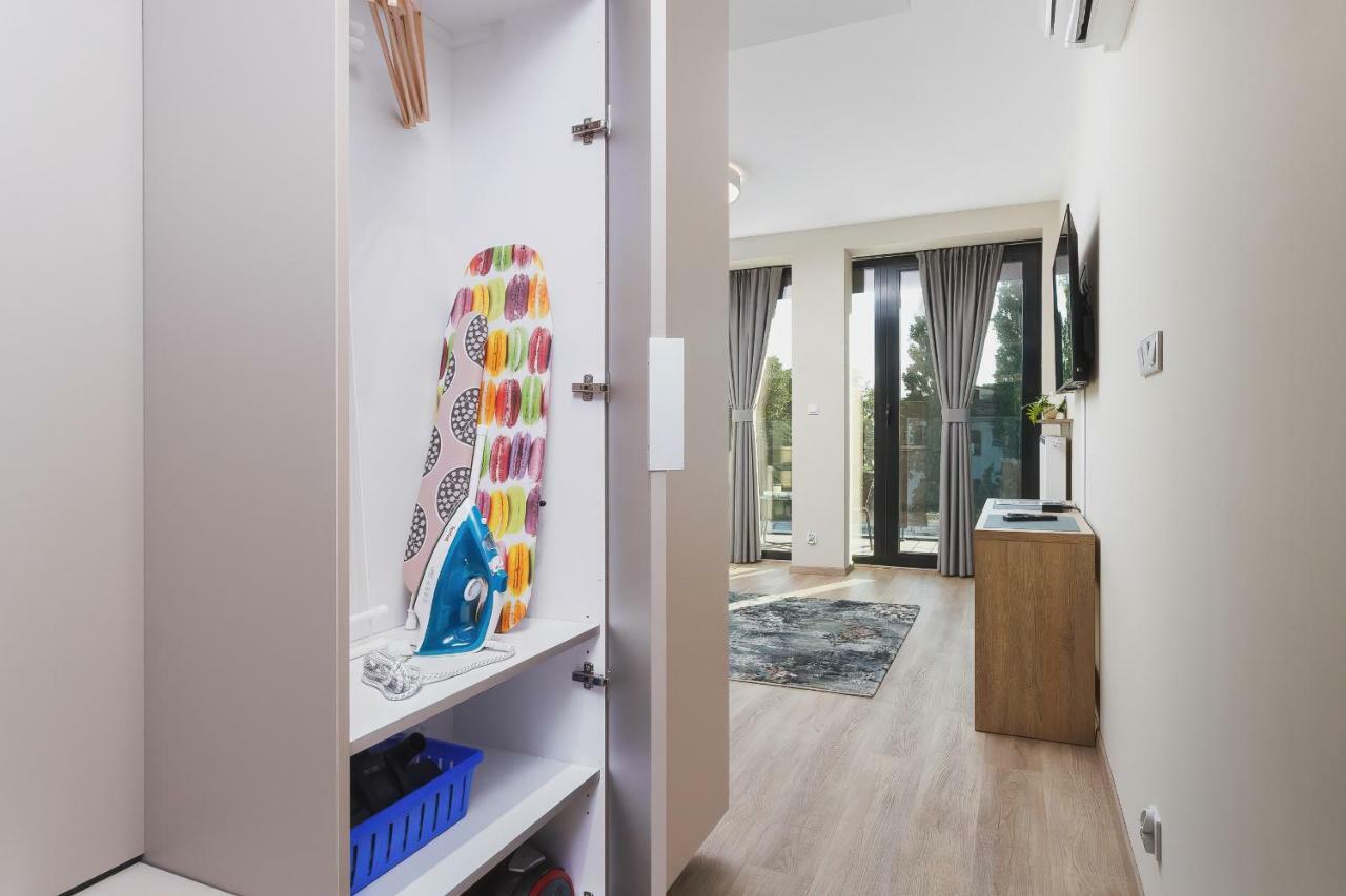 Rajska 3 By Renters Apartment Krakau